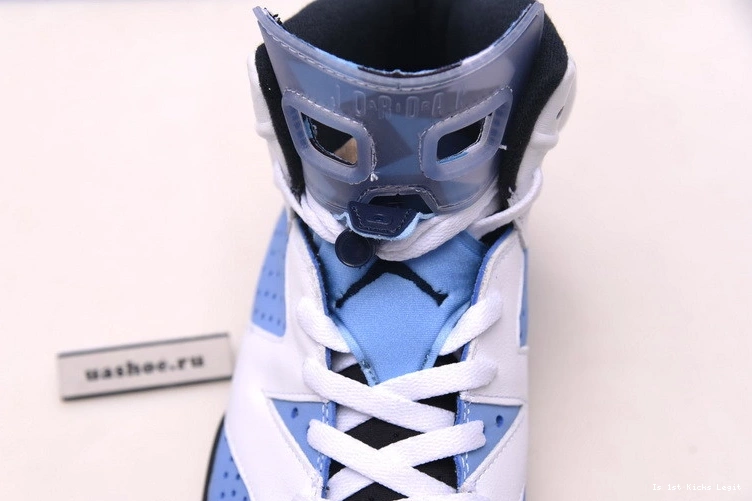 CT8529-410 Air 6 UNC Jordan 0517